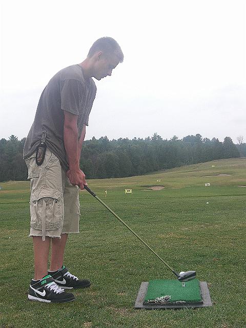 CIMG1074.JPG - Eyes on the ball....