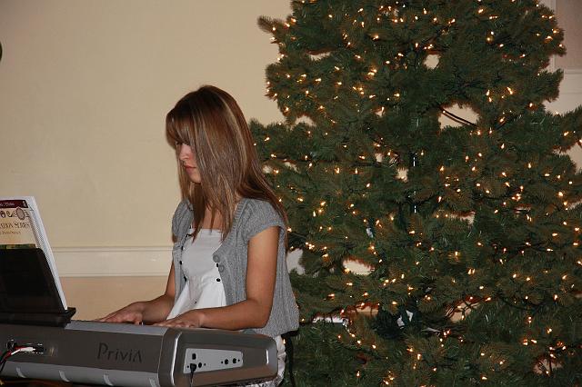 file0009.jpg - Paulina played beautyfull piece of music....