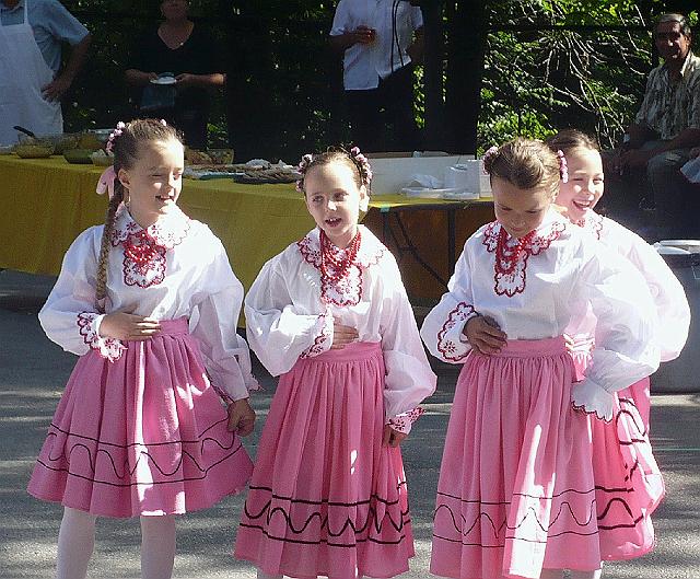 048.JPG